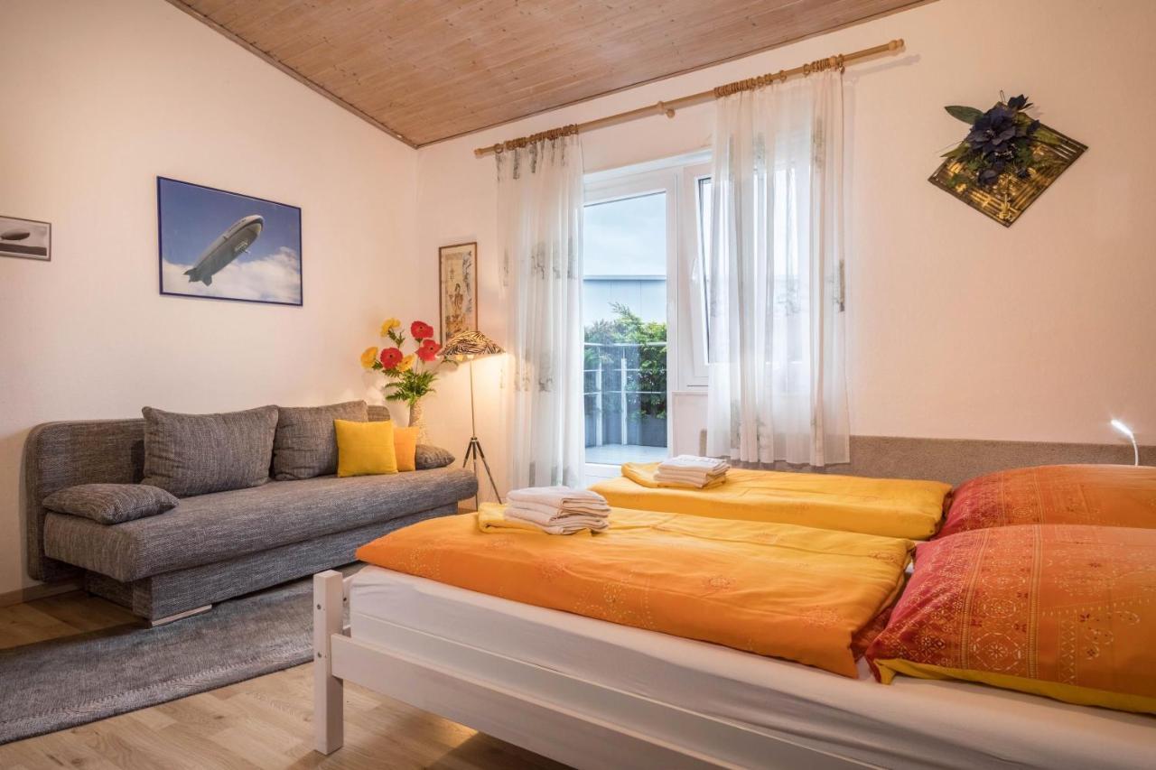 B Und E Roeck Apartment Meckenbeuren